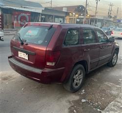 جیپ گراند شیرۆکی